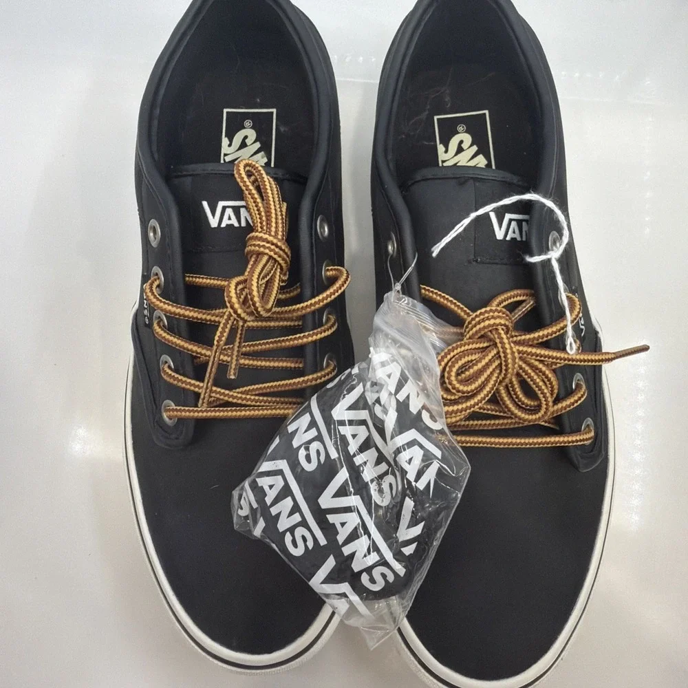 Vans Men's Atwood Black/Marshmallow Skate‎ MEN Shoes VN0A327L68X Sz 8.5